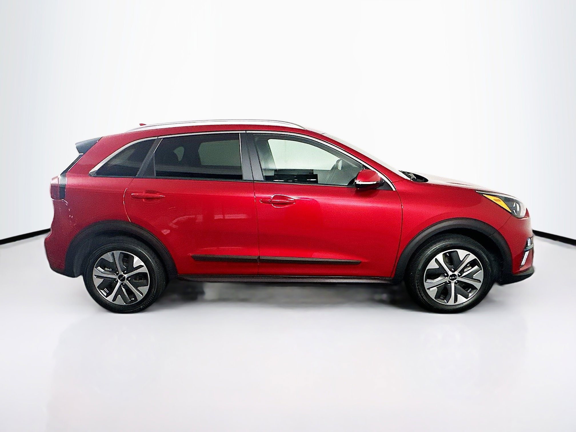 Used 2022 Kia Niro EX image 10