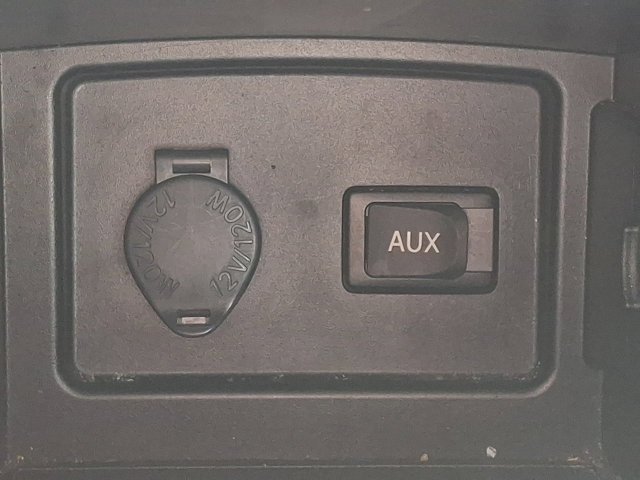 Used 2010 Toyota Camry FWD image 21
