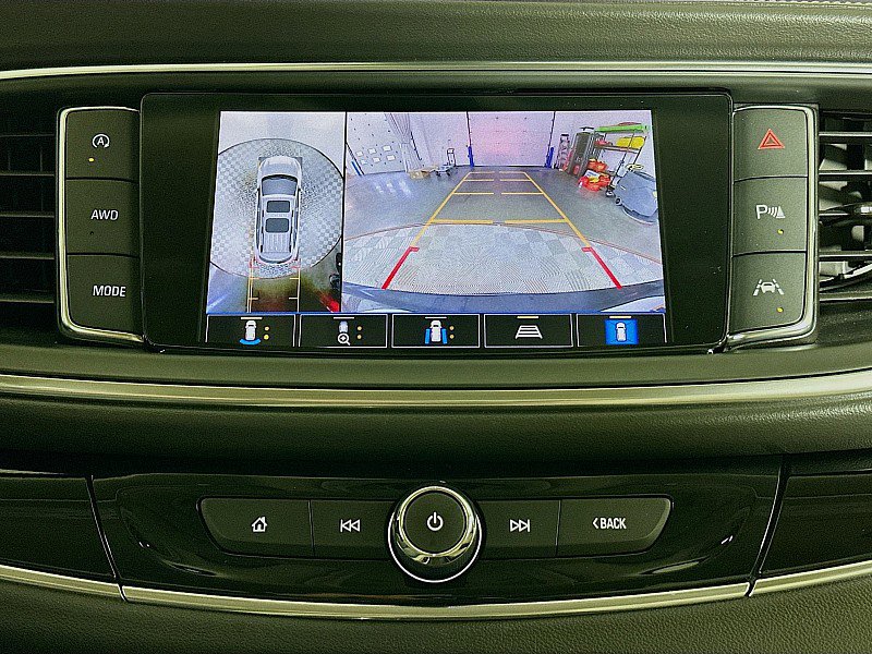 Used 2023 Buick Enclave Avenir w/ Avenir Technology Package AWD/4WD image 17