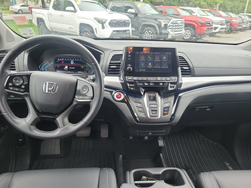 Used 2024 Honda Odyssey Touring image 19