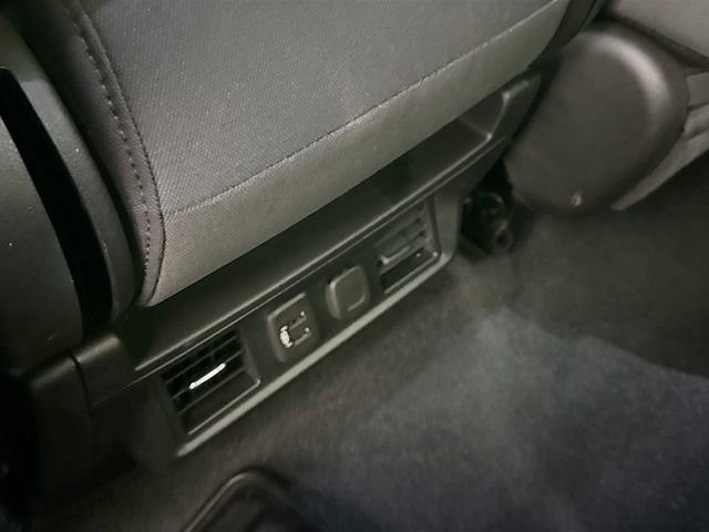 Used 2020 Chevrolet Silverado 1500 LT w/ All-Star Edition image 25