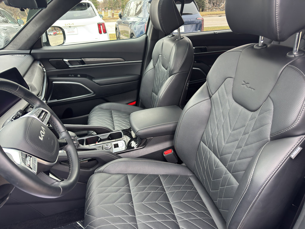 Used 2024 Kia Telluride SX Prestige X-Pro AWD/4WD image 17