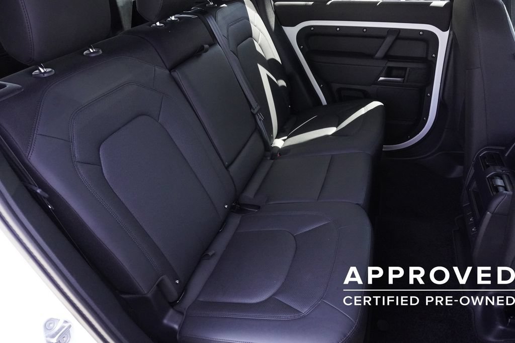 Used 2025 Land Rover Defender 110 S AWD/4WD image 27