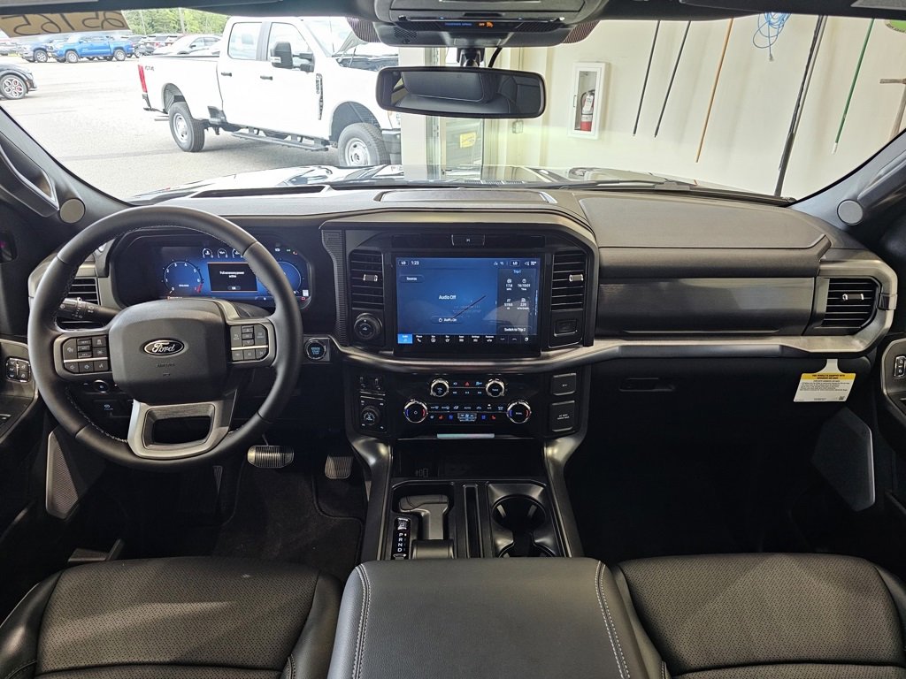 New 2025 Ford F150 Lariat w/ Equipment Group 502A High image 27