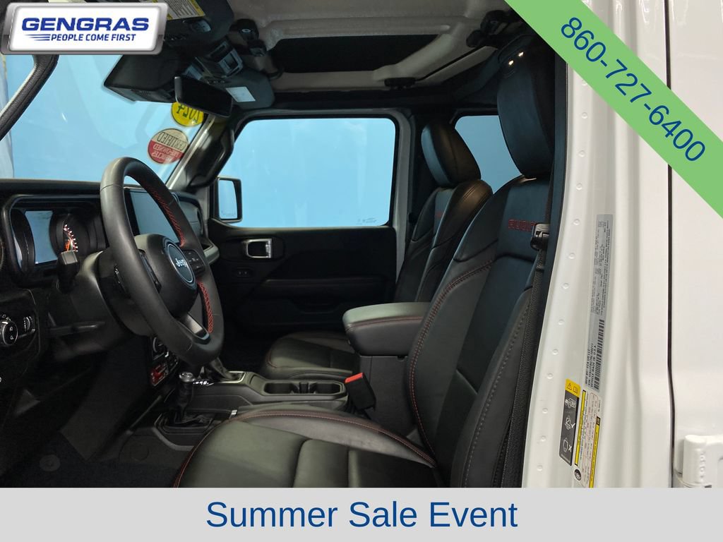 Used 2024 Jeep Gladiator Rubicon AWD/4WD image 11