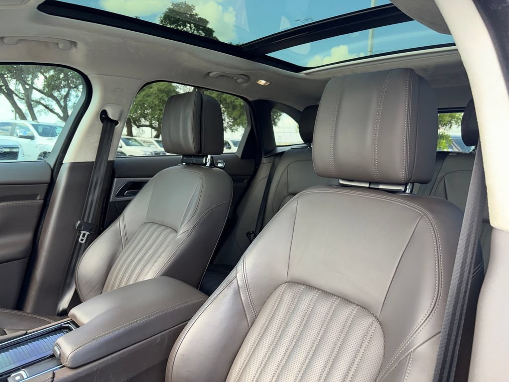 Used 2019 Jaguar F-PACE Portfolio AWD/4WD image 10