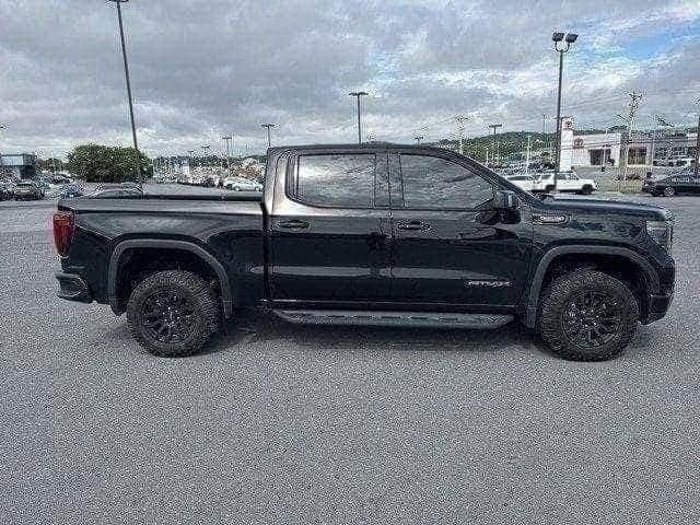 Used 2022 GMC Sierra 1500 AT4X image 6