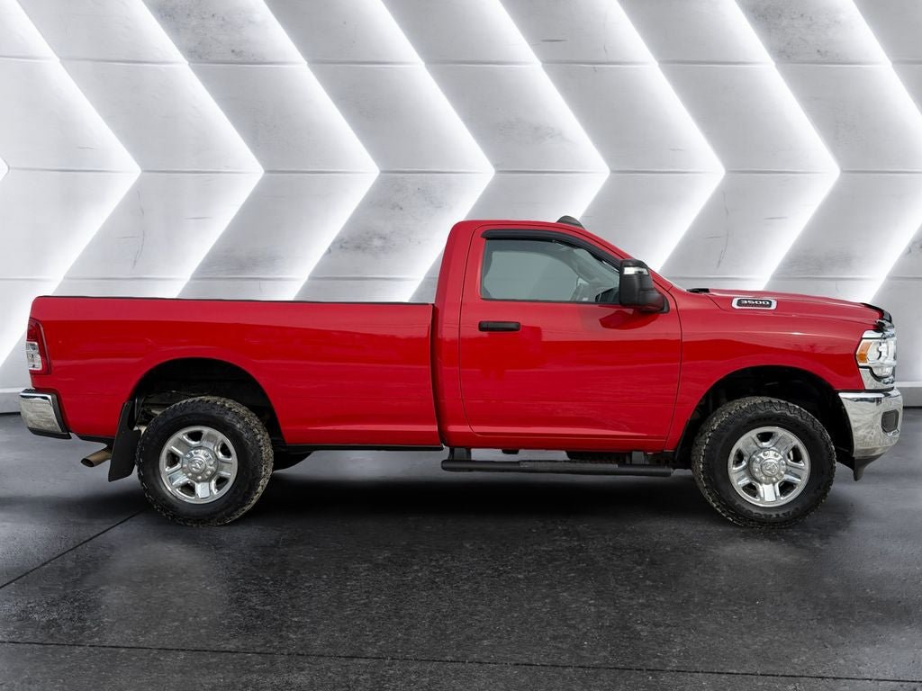 Used 2024 RAM 3500 Tradesman w/ Chrome Appearance Group image 7