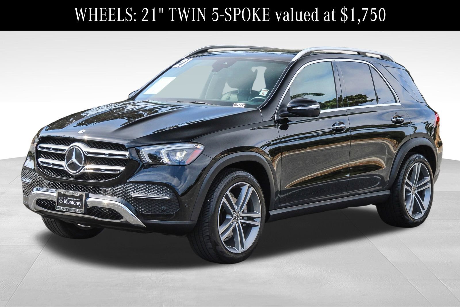 Certified 2021 Mercedes-Benz GLE 350 4MATIC w/ Premium Package image 3