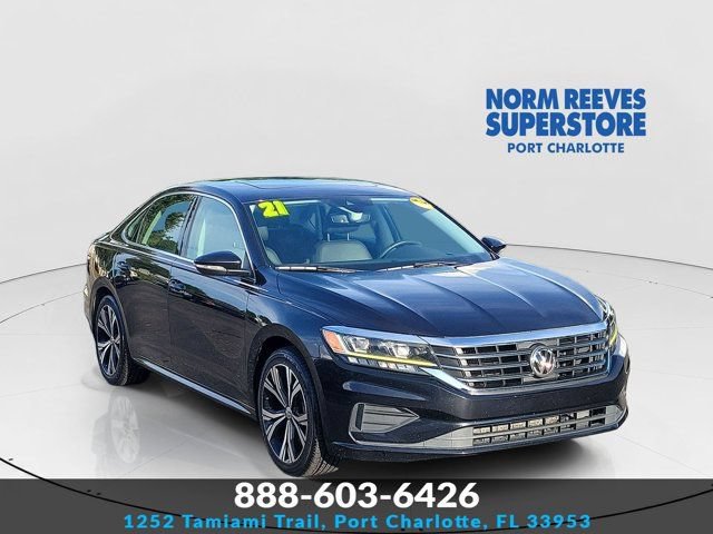 Used 2021 Volkswagen Passat 2.0T SE
