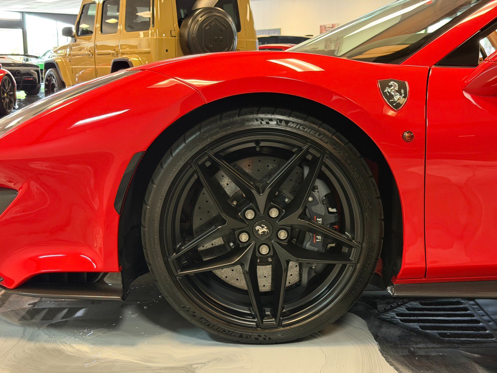 Used 2020 Ferrari 488 Pista Spider RWD image 16
