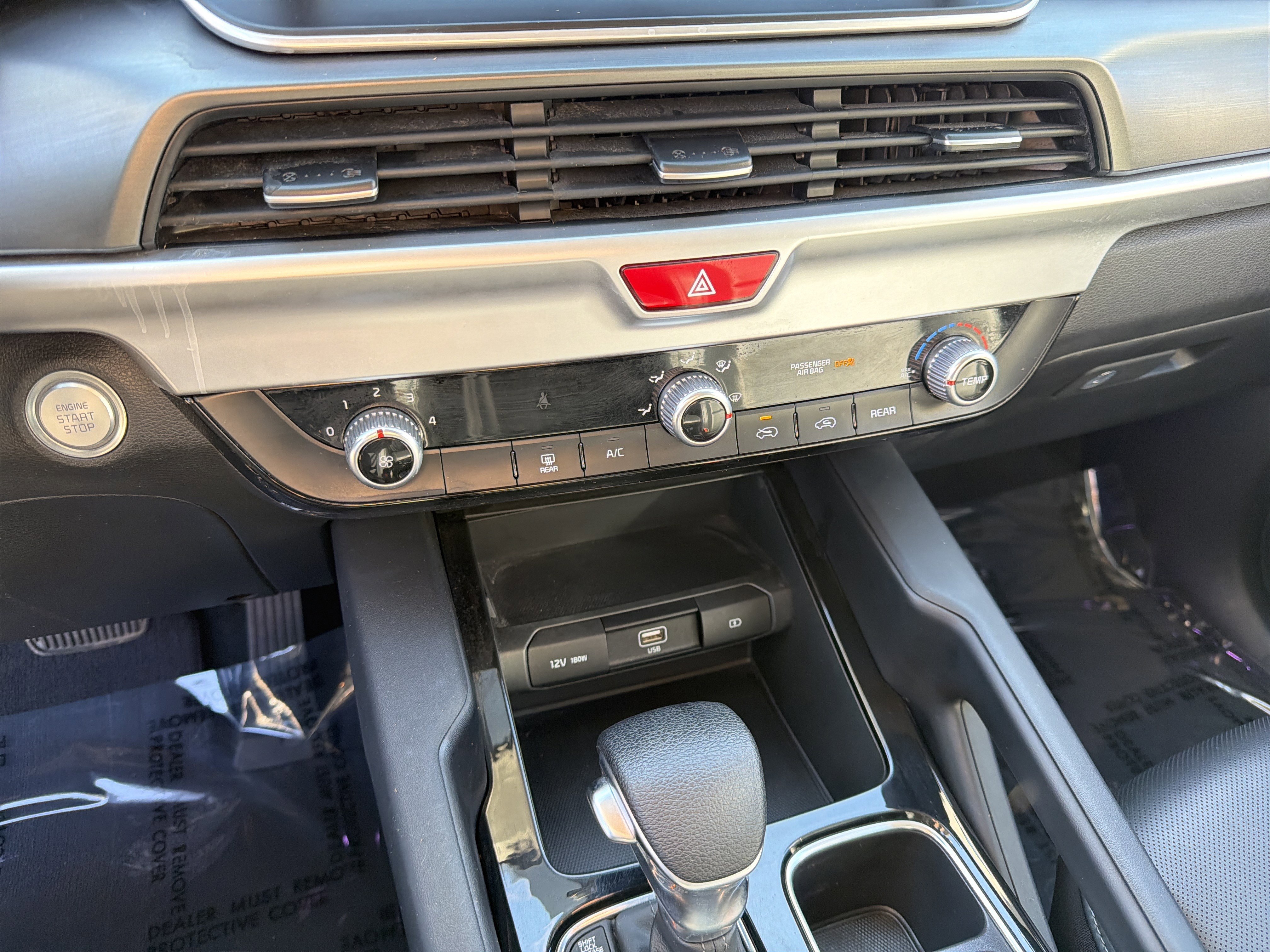 Used 2020 Kia Telluride LX image 28