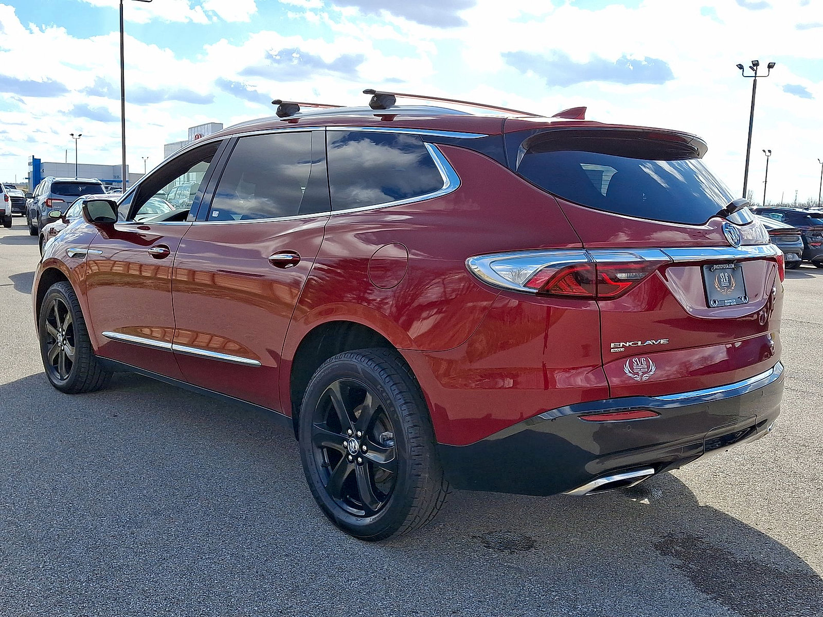 Used 2023 Buick Enclave Essence w/ Sport Touring Edition AWD/4WD image 22