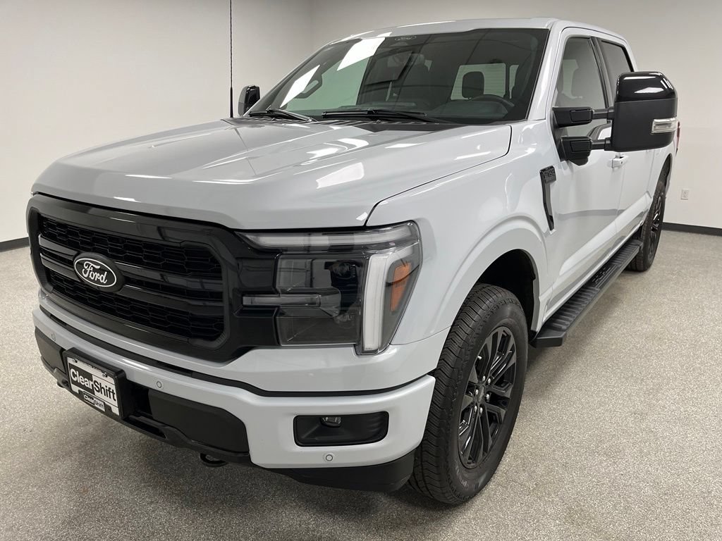Used 2025 Ford F150 Lariat AWD/4WD image 4