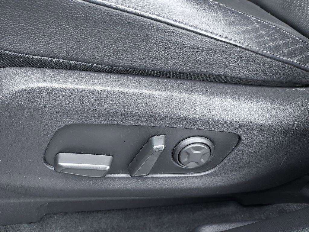 Used 2024 Kia Carnival SX Prestige image 18