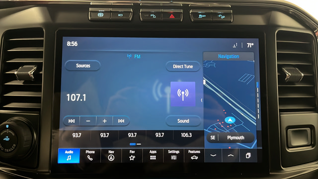 Used 2023 Ford F250 Lariat w/ Lariat Ultimate Package AWD/4WD image 28