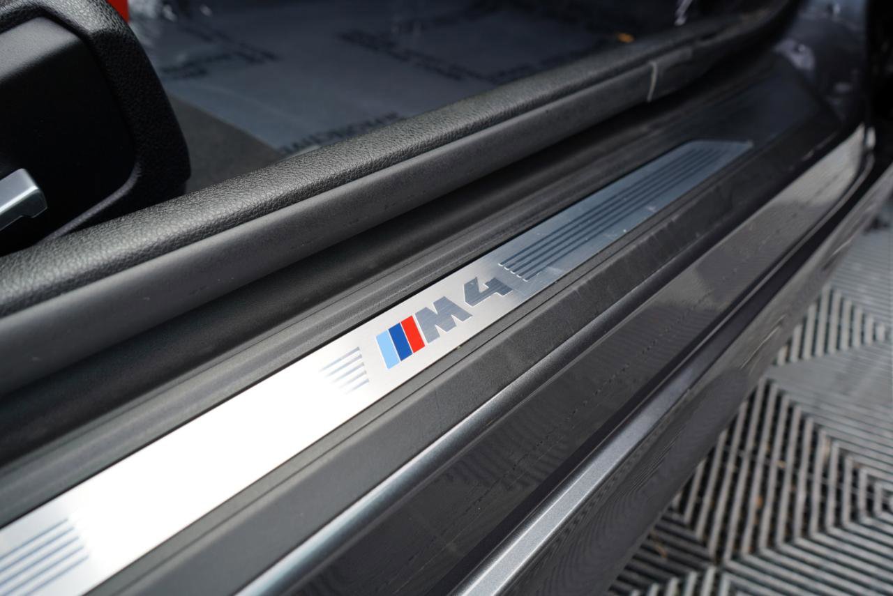 Used 2020 BMW M4 Convertible w/ Executive Package image 52