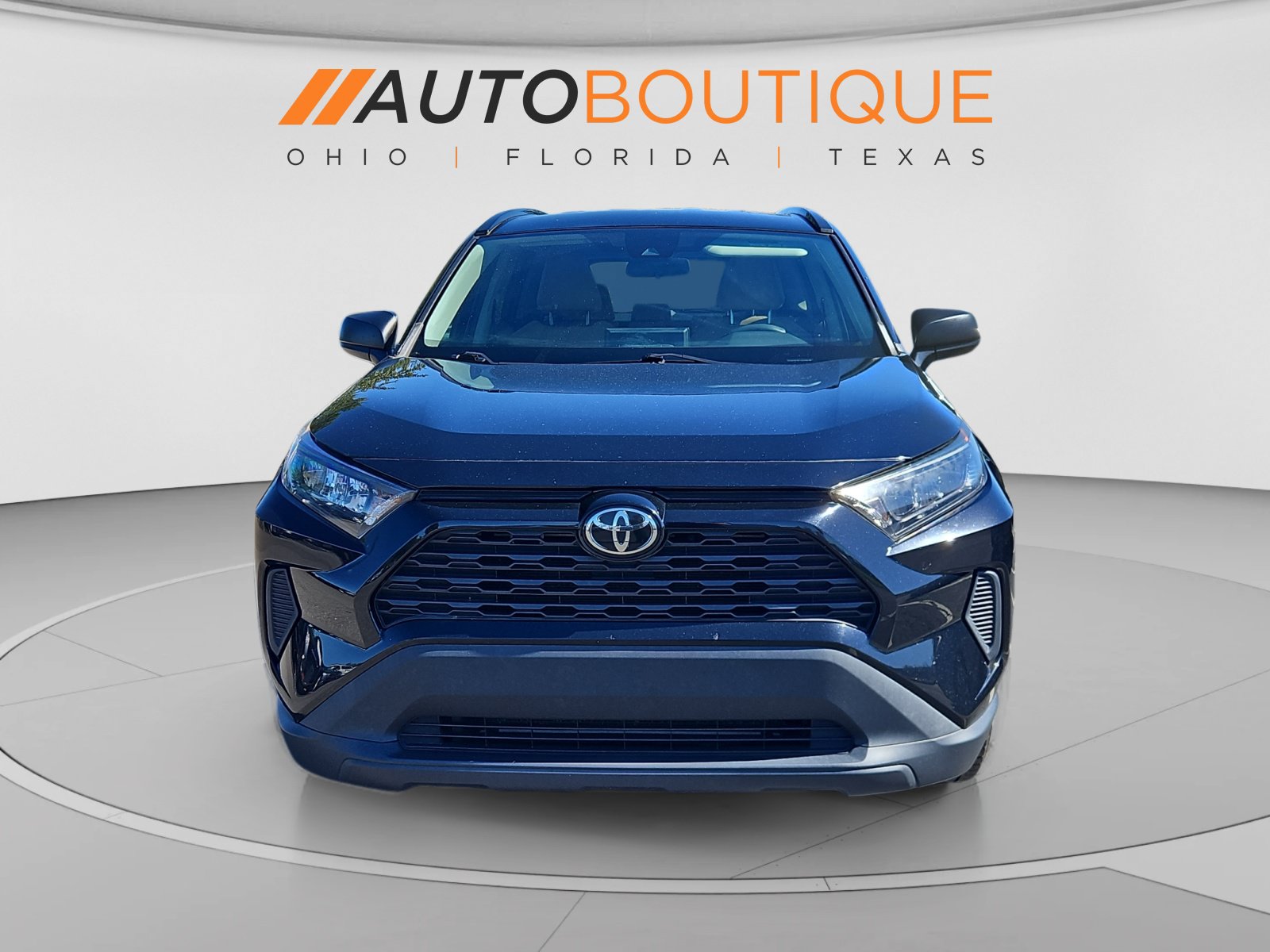 Used 2020 Toyota RAV4 LE FWD image 8