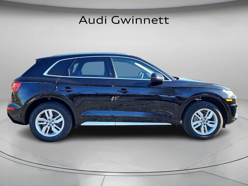Used 2020 Audi Q5 2.0T Premium w/ Convenience Package image 4