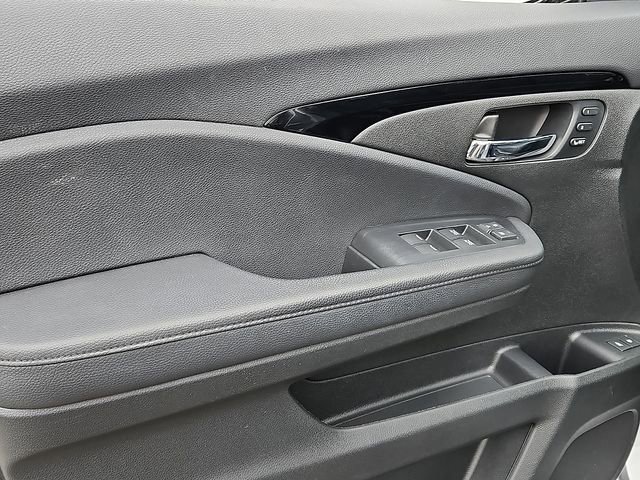 Certified 2021 Honda Passport Elite image 13