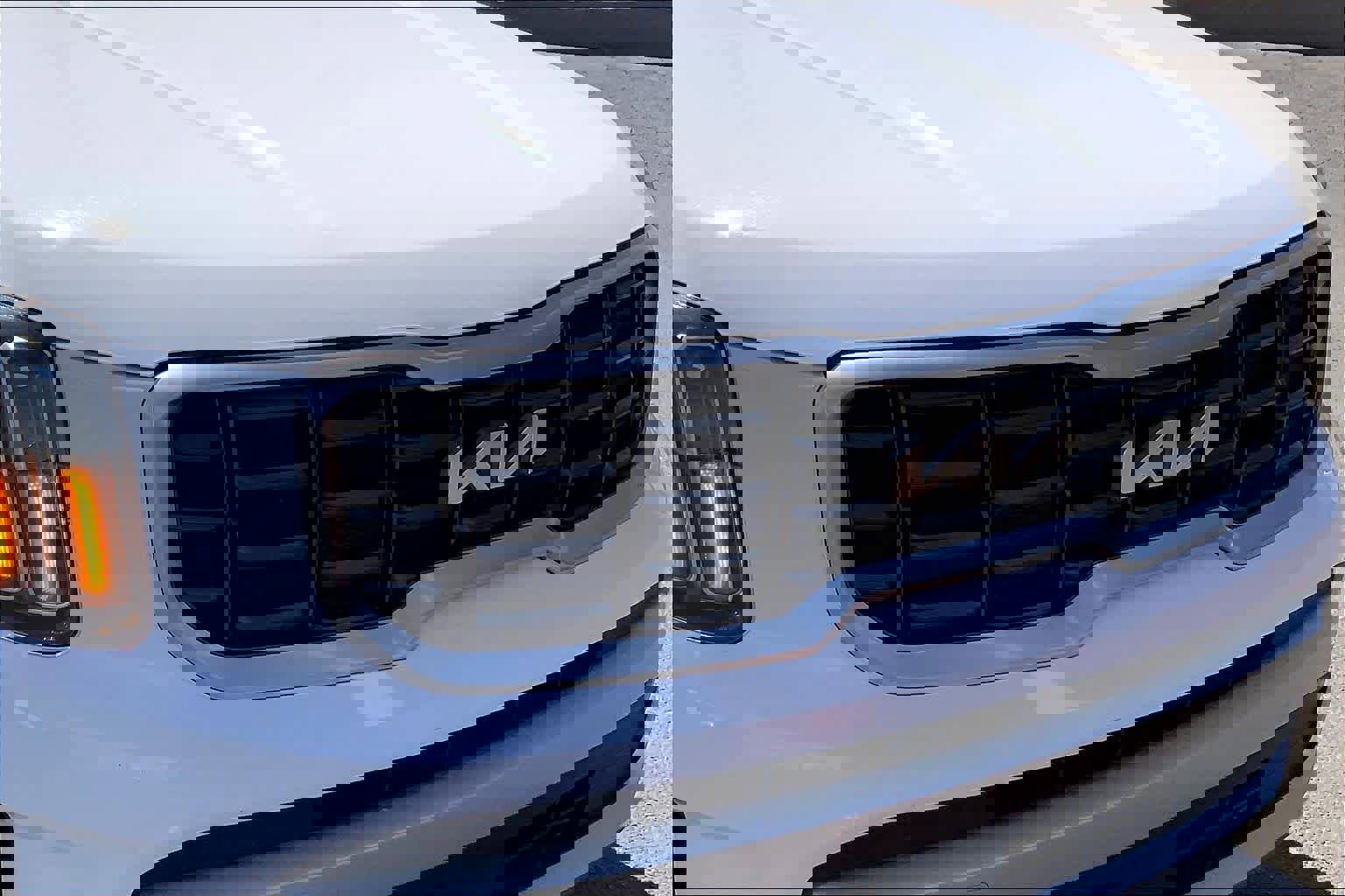 Used 2025 Kia Telluride S AWD/4WD image 30