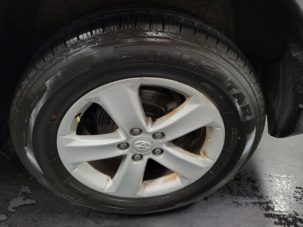 Used 2014 Toyota RAV4 XLE image 10