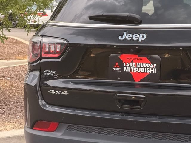 Used 2024 Jeep Compass Latitude AWD/4WD image 12