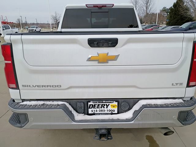 Used 2024 Chevrolet Silverado 2500 LTZ w/ LTZ Convenience Package image 21