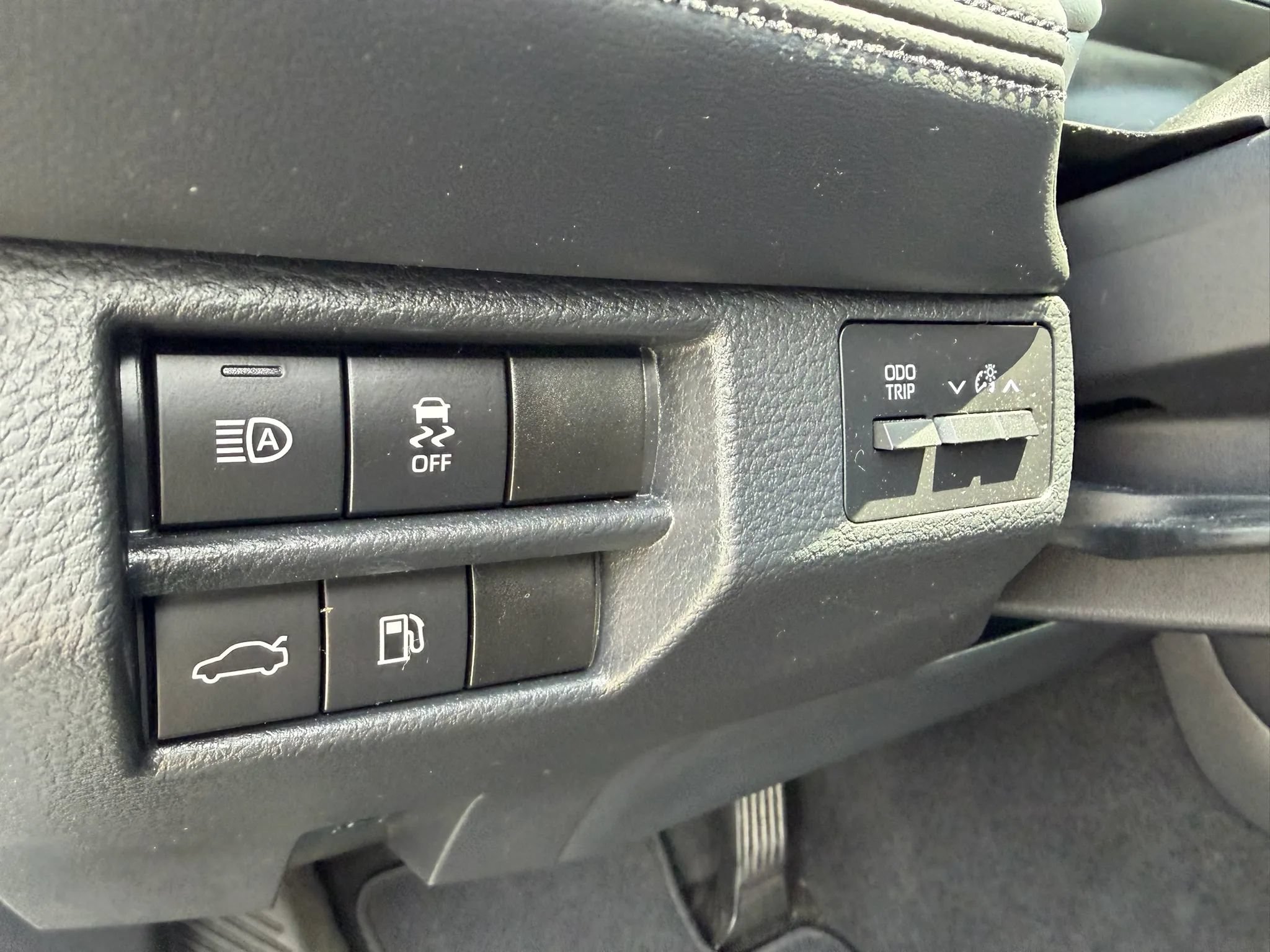 Used 2019 Toyota Avalon XLE FWD image 15