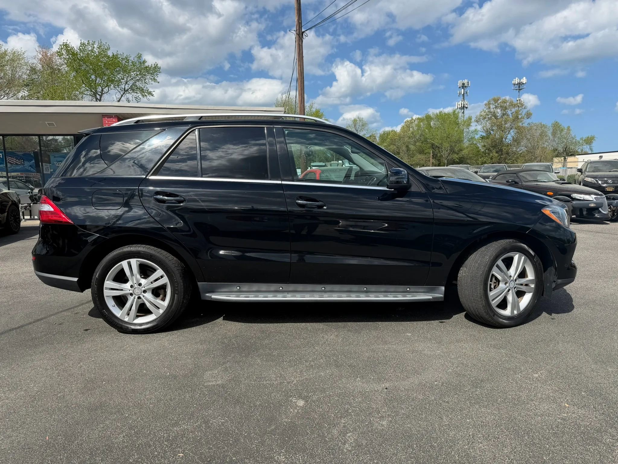 Used 2014 Mercedes-Benz ML 350 4MATIC image 2