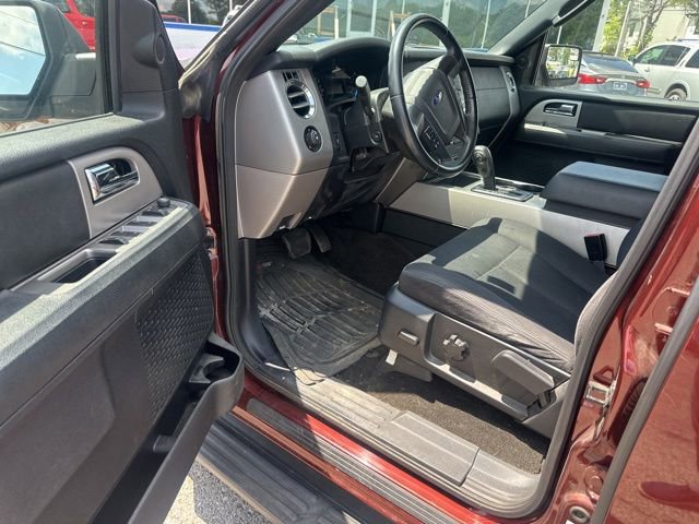 Used 2017 Ford Expedition XLT AWD/4WD image 16