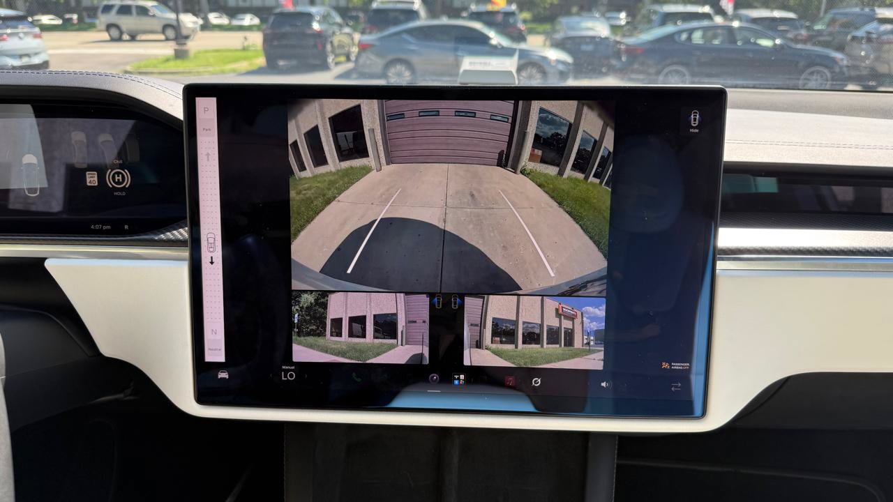 Used 2022 Tesla Model X Plaid AWD/4WD image 19