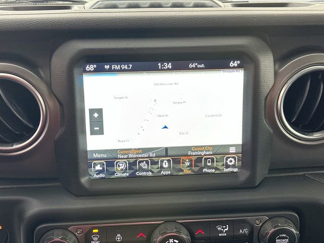 Used 2023 Jeep Wrangler Unlimited Rubicon 4xe w/ Cold Weather Group AWD/4WD image 15
