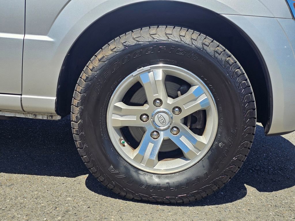 Used 2009 Kia Sorento EX AWD/4WD image 9