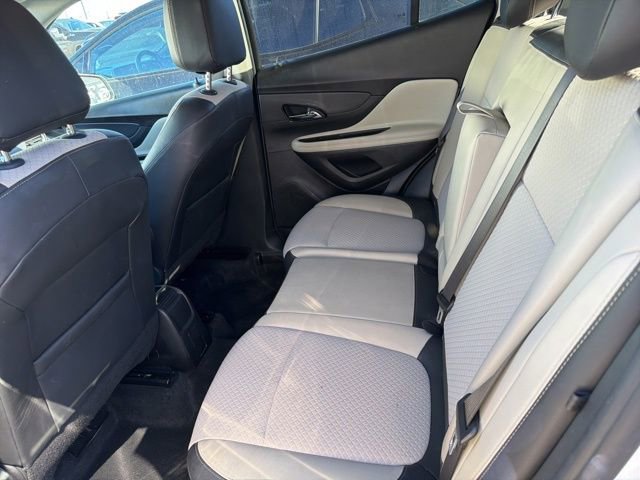 Used 2022 Buick Encore Preferred image 12