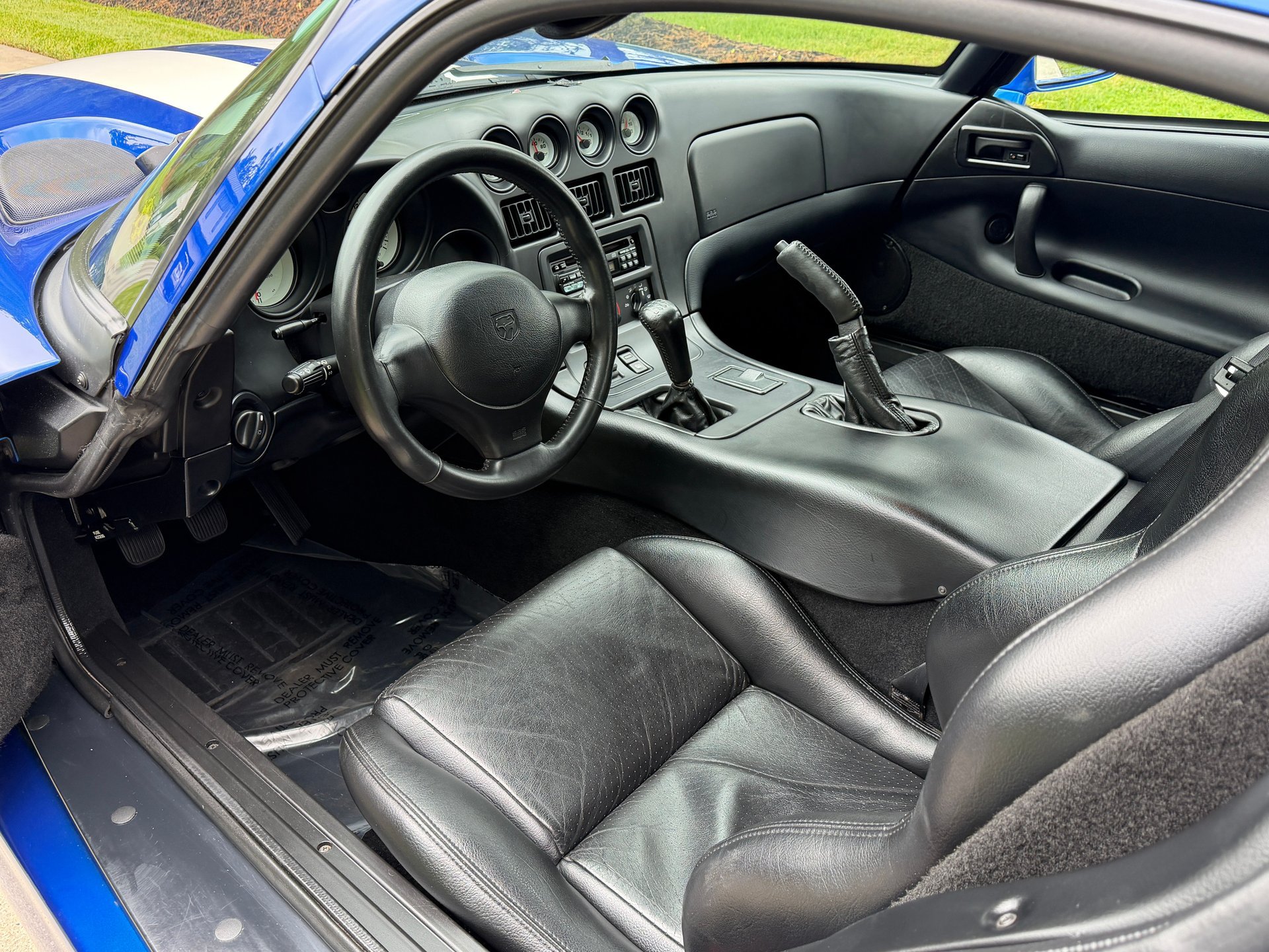 Used 1997 Dodge Viper GTS RWD image 21