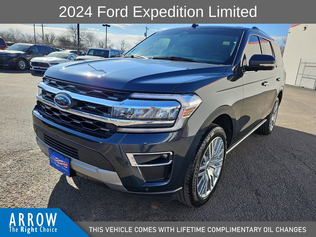 Used 2024 Ford Expedition Limited image 4