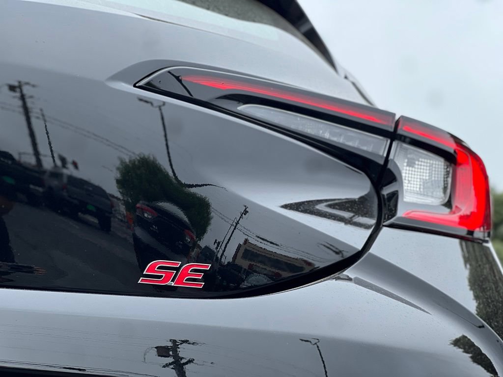 New 2027 Toyota Corolla SE FWD image 7