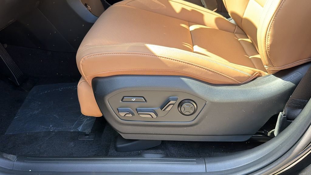 New 2026 Hyundai Santa Fe Calligraphy image 10