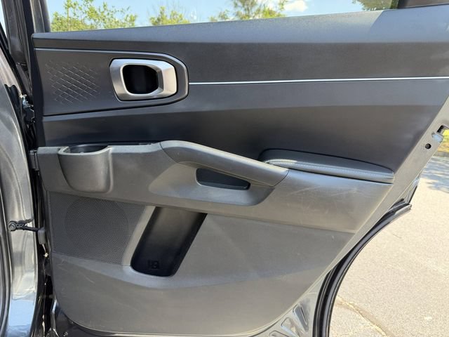Used 2024 Kia Sorento S w/ Panoramic Sunroof Package FWD image 29