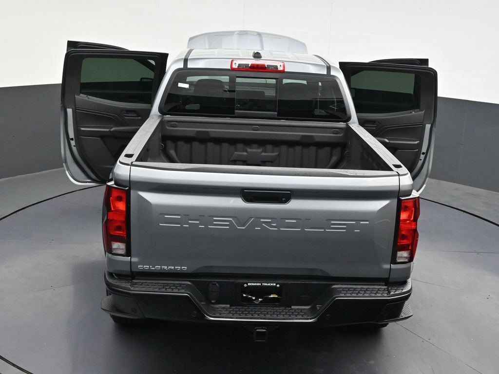 Used 2025 Chevrolet Colorado Trail Boss AWD/4WD image 36
