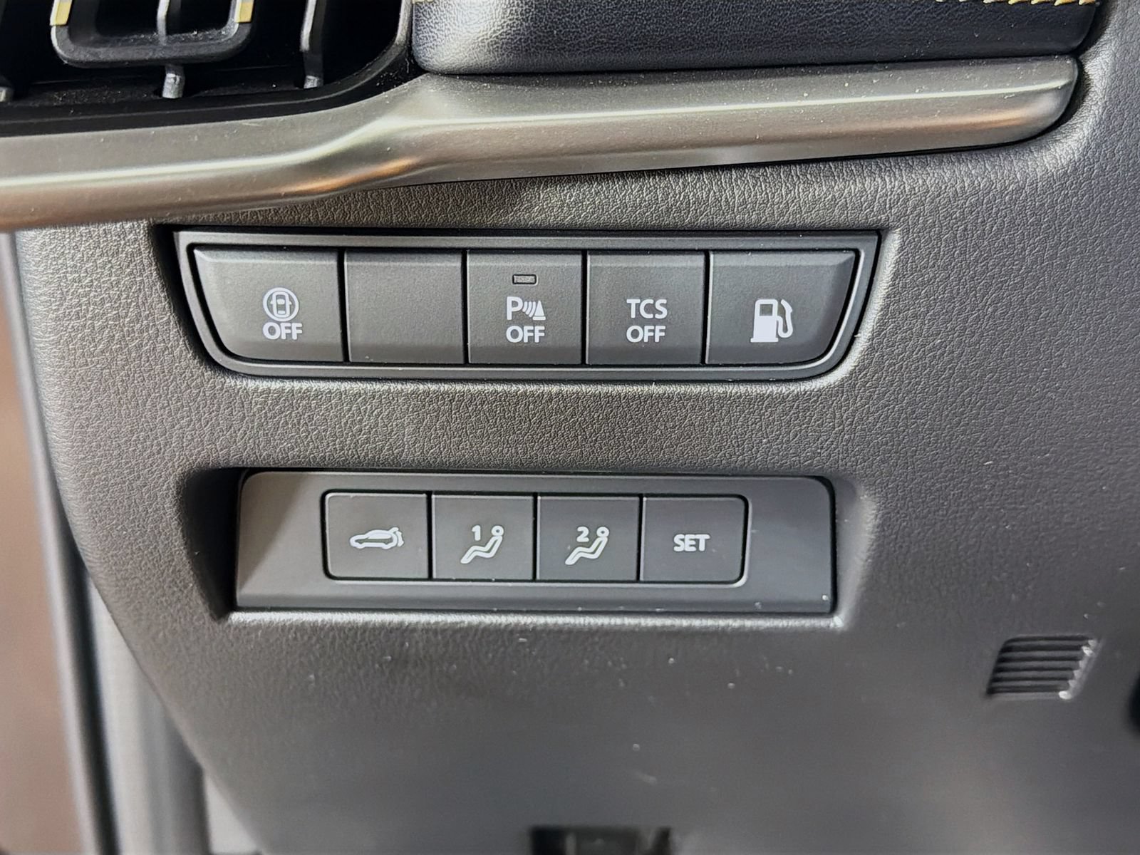 Used 2024 MAZDA CX-90 Plug-In Hybrid w/ Premium Plus AWD/4WD image 19