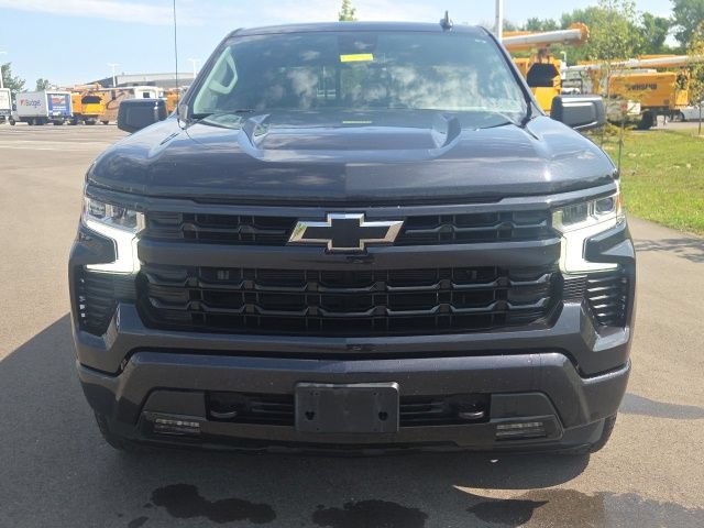 Used 2023 Chevrolet Silverado 1500 RST w/ Convenience Package II AWD/4WD image 3