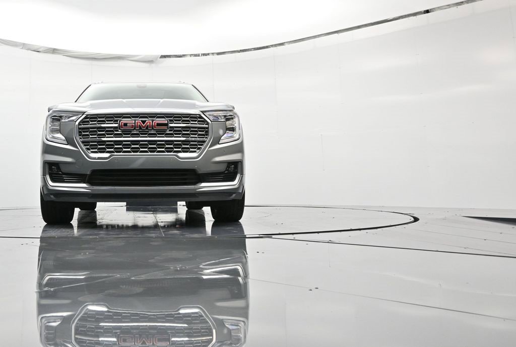 Used 2023 GMC Terrain Denali image 37