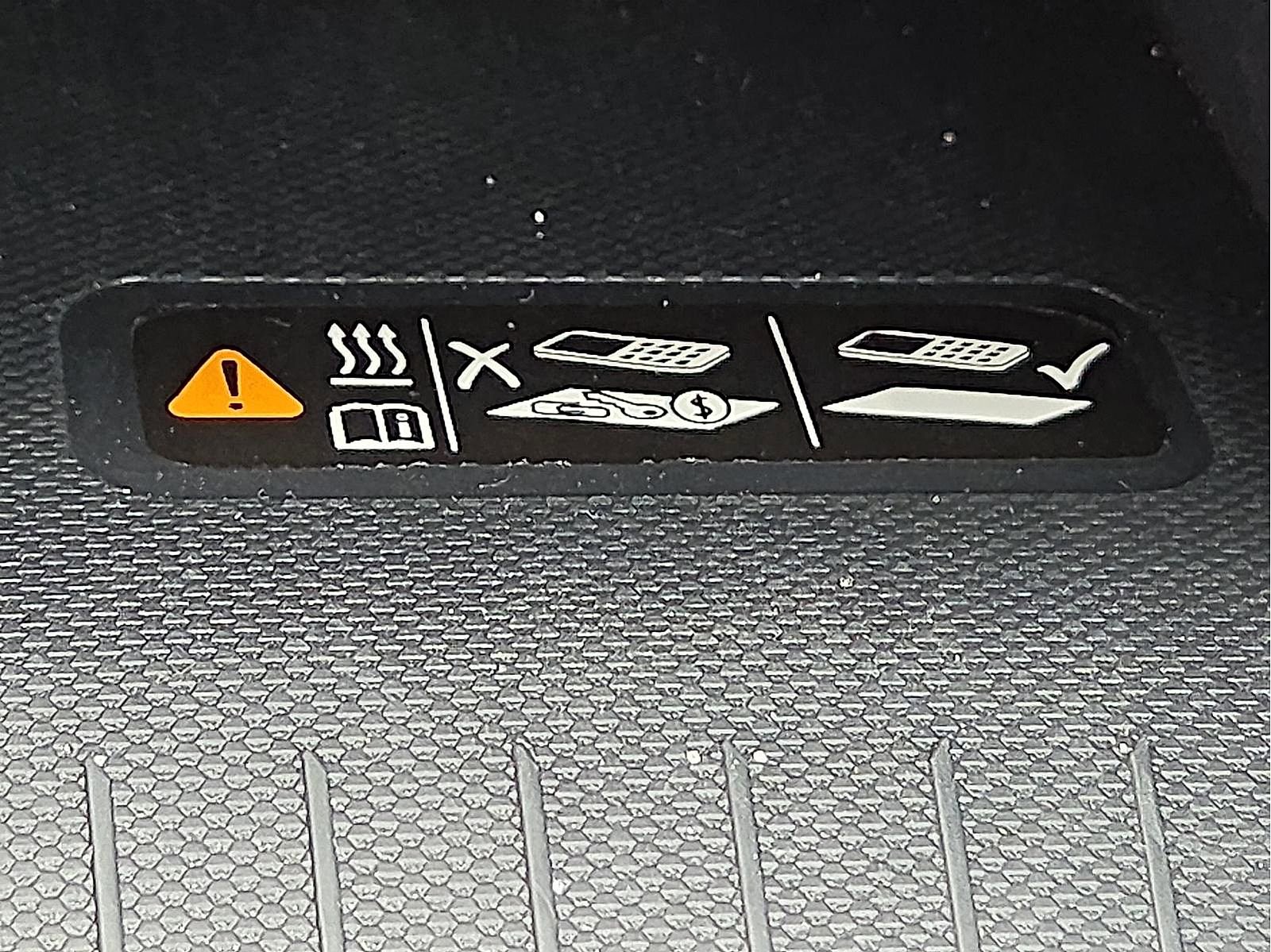 New 2025 Chevrolet Equinox EV RS image 19