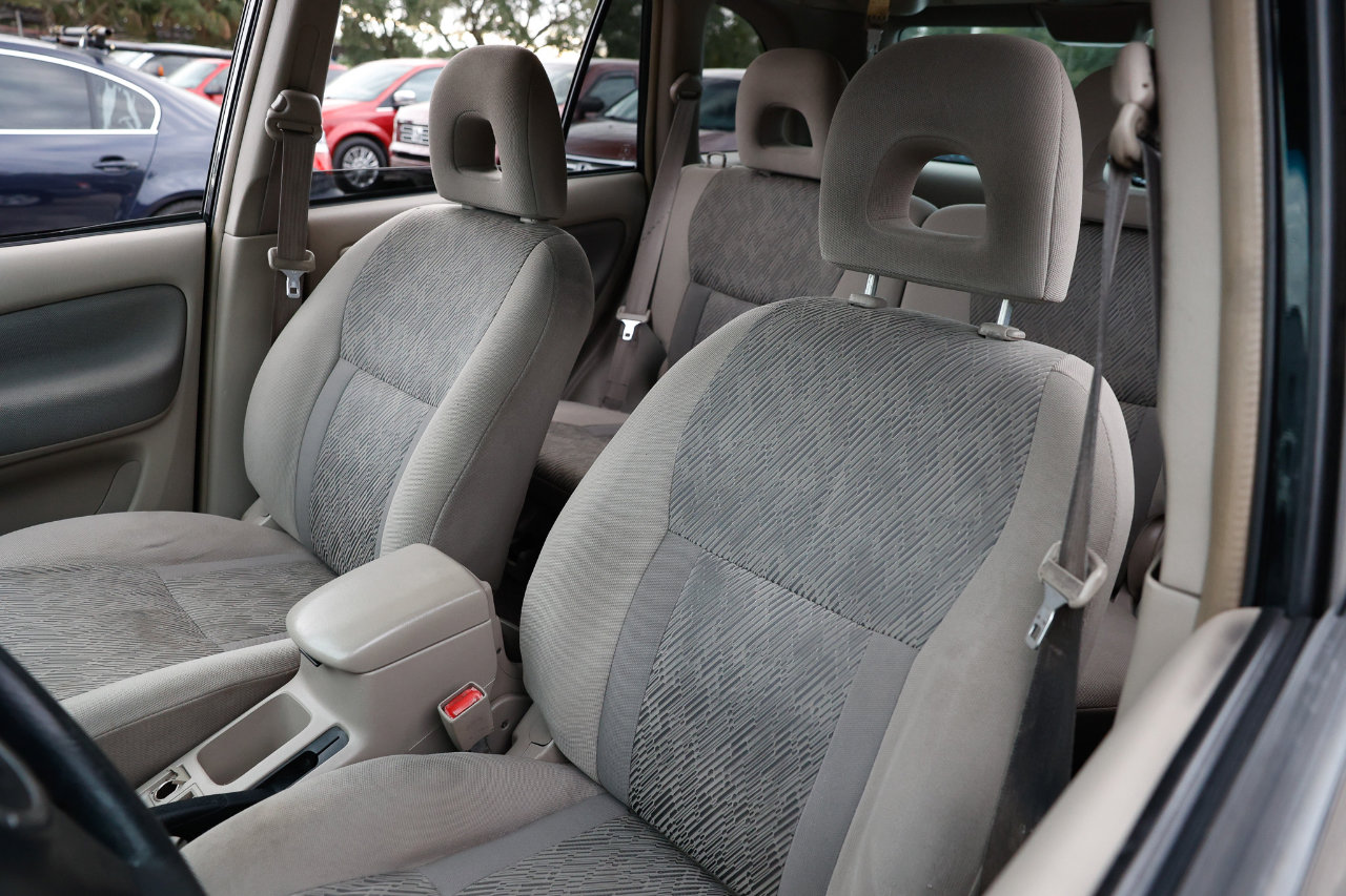 Used 2002 Toyota RAV4 2WD image 6