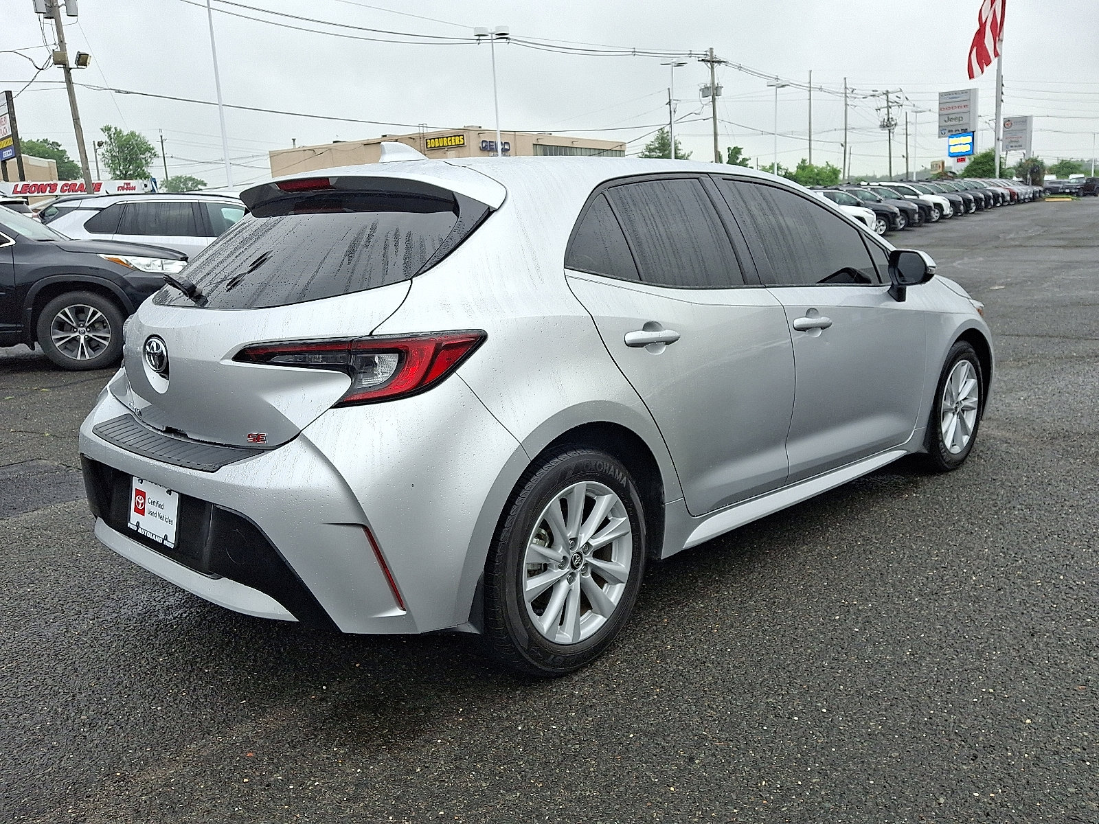 Certified 2023 Toyota Corolla SE w/ Carpet Mat Package (TMS) image 6