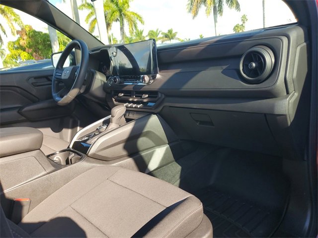 Used 2025 Chevrolet Colorado Trail Boss image 11
