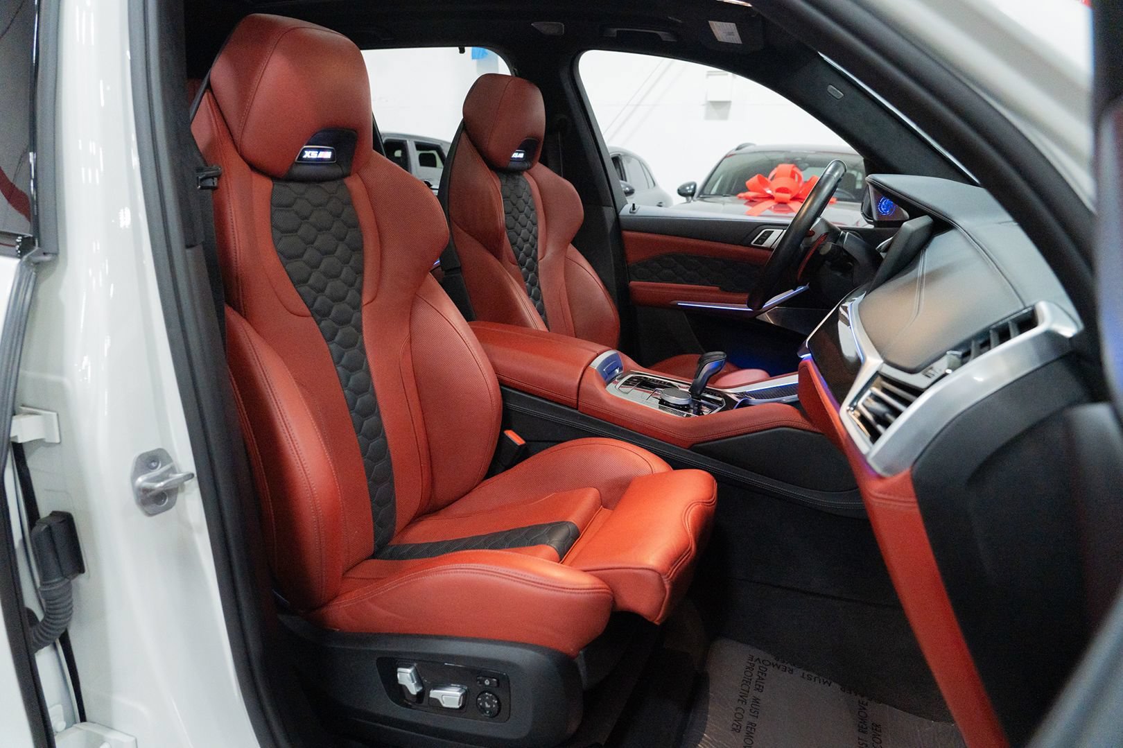 Used 2021 BMW X5 M w/ Competition Package AWD/4WD image 30