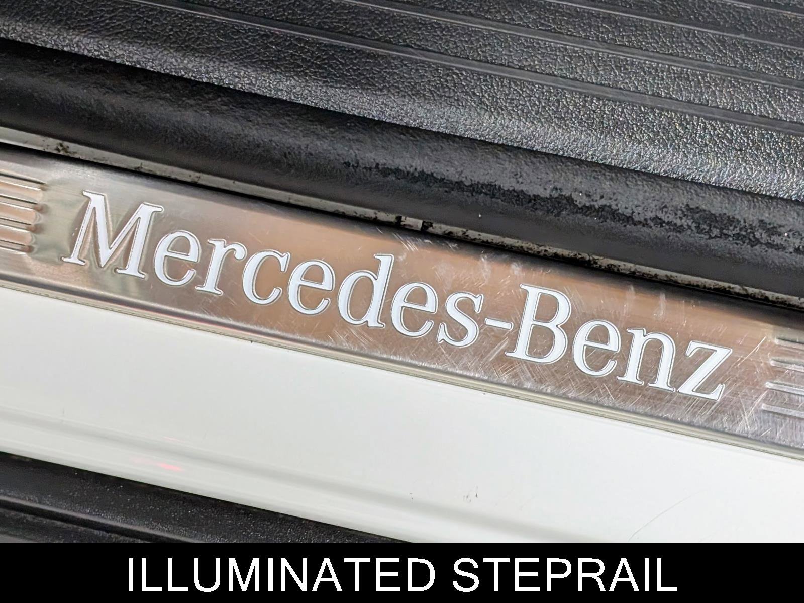 Used 2024 Mercedes-Benz GLS 450 4MATIC w/ Pinnacle Trim Package image 16